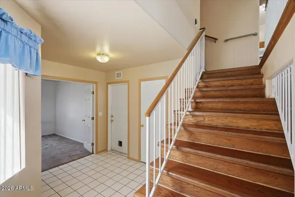 5072 W FAIRVIEW Street, Chandler, AZ 85226