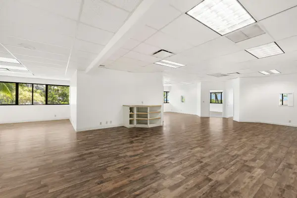 75-167 HUALALAI RD #F, Kailua-kona, HI 96740