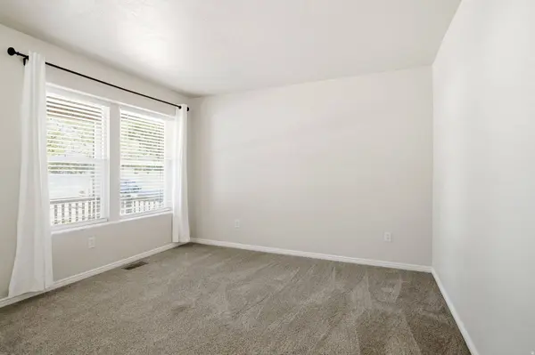 7202 N UTE DR, Eagle Mountain, UT 84005