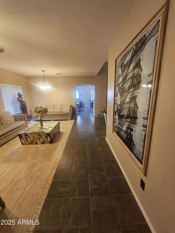 35834 W CARTEGNA Lane, Maricopa, AZ 85138