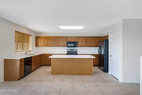 2691 W ANGEL Way, Queen Creek, AZ 85144