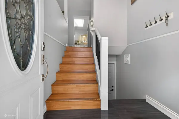 11627 72a AVE, Delta, BC V4C 1B2