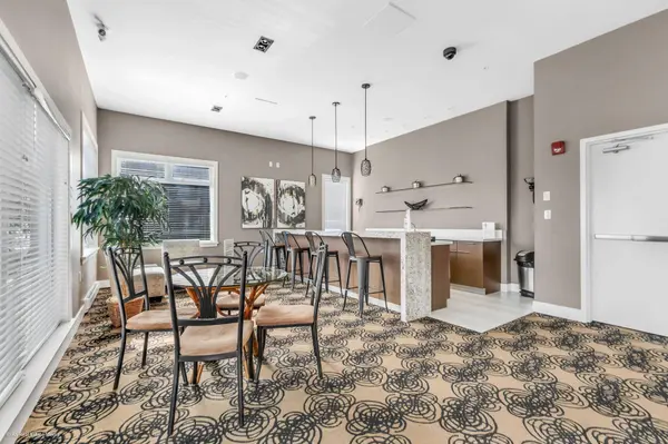 20211 66 AVE #D305, Langley, BC V2Y 0L4