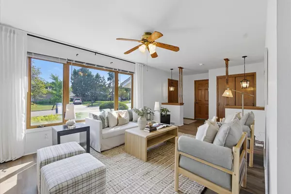 6524 W Carpenter Ave, Greenfield, WI 53220