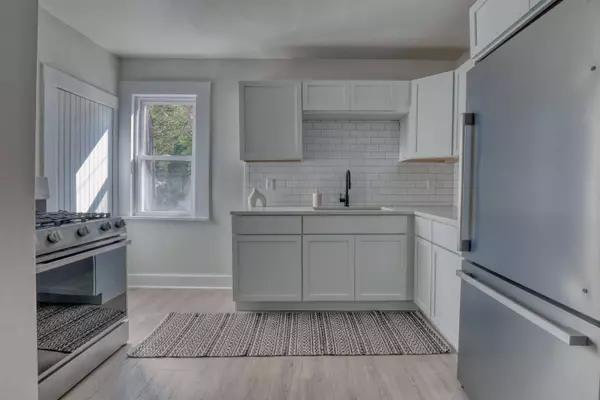 817 E Homer St, Milwaukee, WI 53207