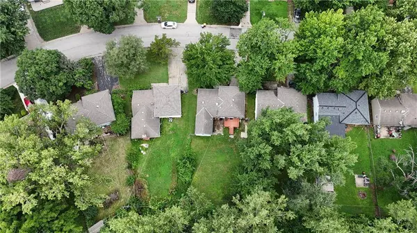 4619 N Bristol AVE, Kansas City, MO 64117
