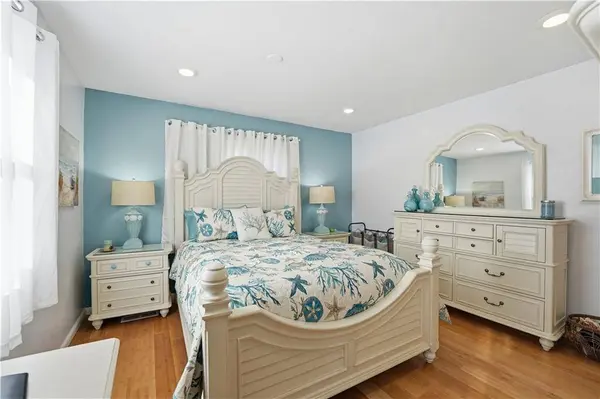 1424 Lawrence AVE, Leavenworth, KS 66048