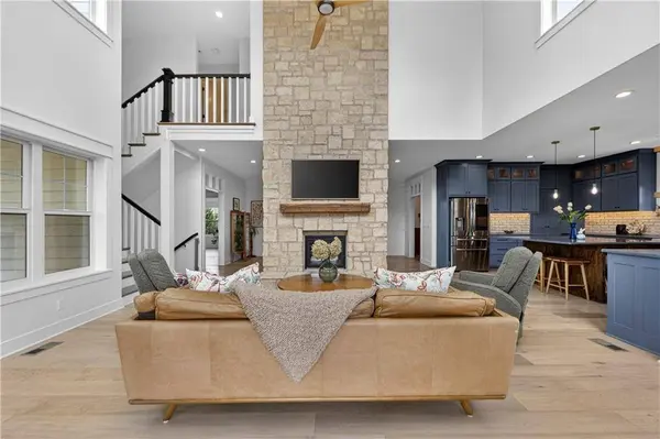 17270 Stillwell RD, Bonner Springs, KS 66012