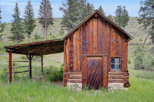 Nhn Dugout Gulch RD, Darby, MT 59829