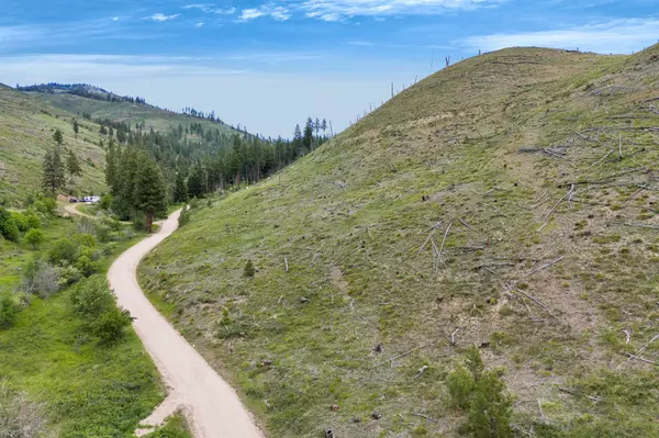 Nhn Dugout Gulch RD, Darby, MT 59829