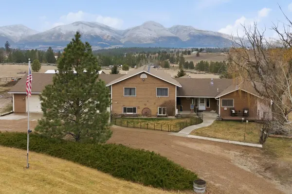 849 Hidden Valley RD S, Stevensville, MT 59870