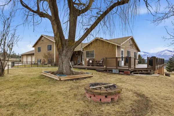 849 Hidden Valley RD S, Stevensville, MT 59870