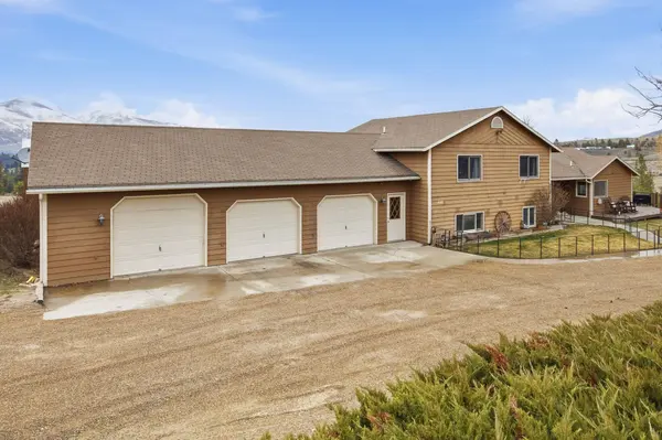 849 Hidden Valley RD S, Stevensville, MT 59870