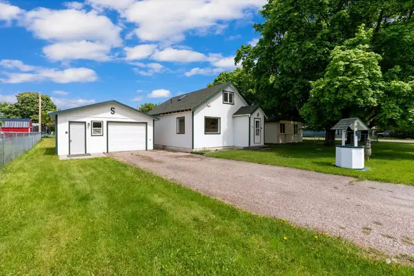 609 6th AVE E, Polson, MT 59860