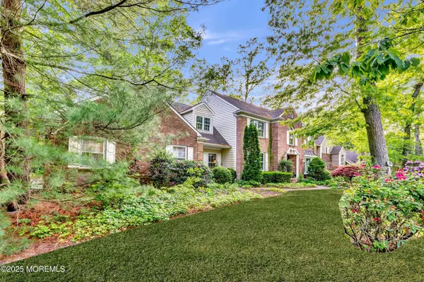 204 Rivers Edge Lane, Toms River, NJ 08755