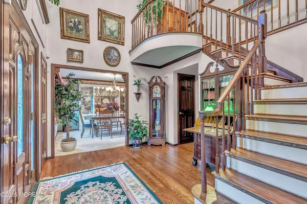 204 Rivers Edge Lane, Toms River, NJ 08755