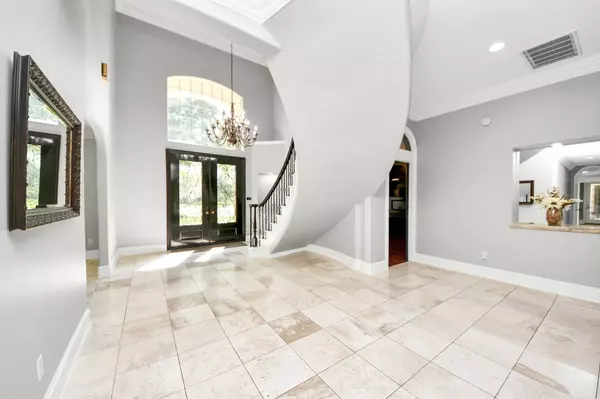 12810 Wondering Forest DR, Tomball, TX 77377