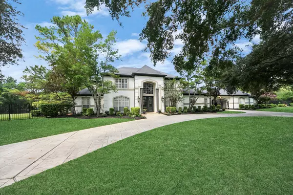 12810 Wondering Forest DR, Tomball, TX 77377