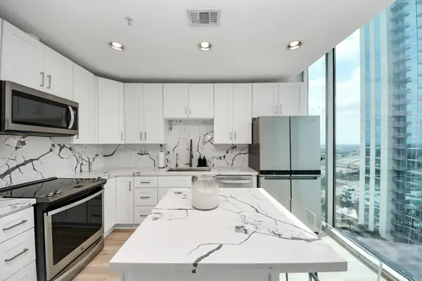 5925 Almeda RD #11616, Houston, TX 77004