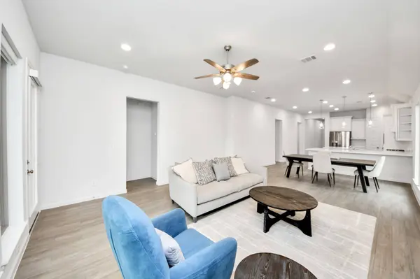 11210 Burgus Farm RD, Humble, TX 77346