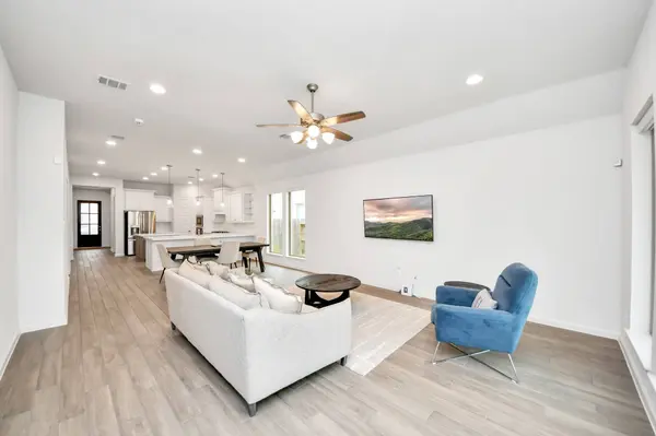 11210 Burgus Farm RD, Humble, TX 77346