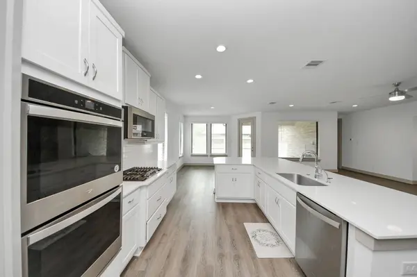 1567 Harvest Vine CT, Friendswood, TX 77546