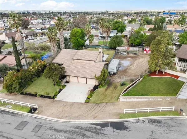 2366 Golden Gate CIR, Norco, CA 92860