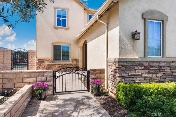 1327 Alee CIR, Corona, CA 92882