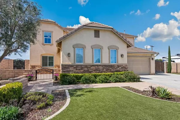 1327 Alee CIR, Corona, CA 92882