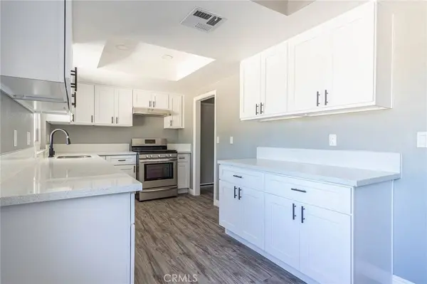 7323 Redwood AVE, Hesperia, CA 92345