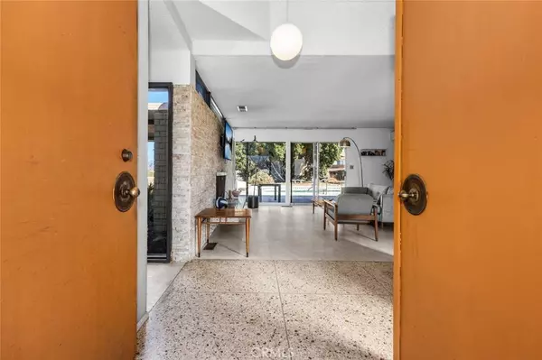 7160 Bel Air ST, Corona, CA 92881