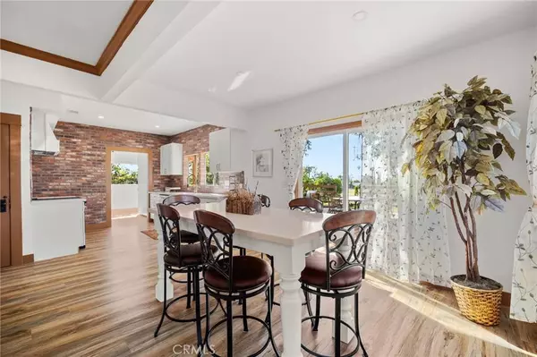 8311 Victoria AVE, Riverside, CA 92504