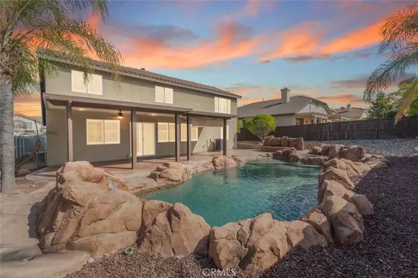 27077 Calendula ST, Corona, CA 92883