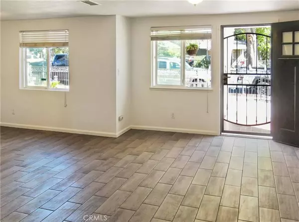 7347 Diamond St, Riverside, CA 92504