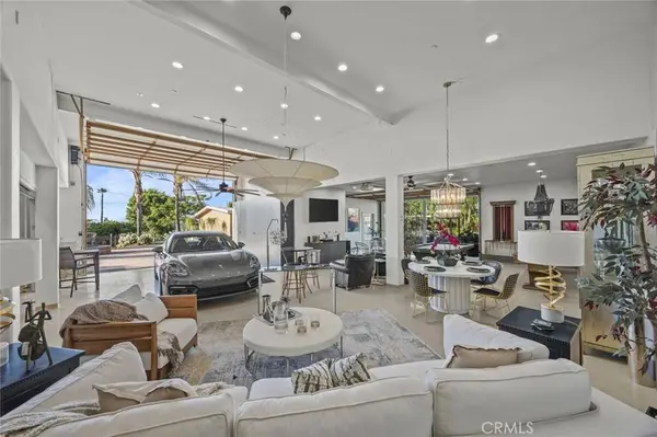14461 Oakley DR, Riverside, CA 92503