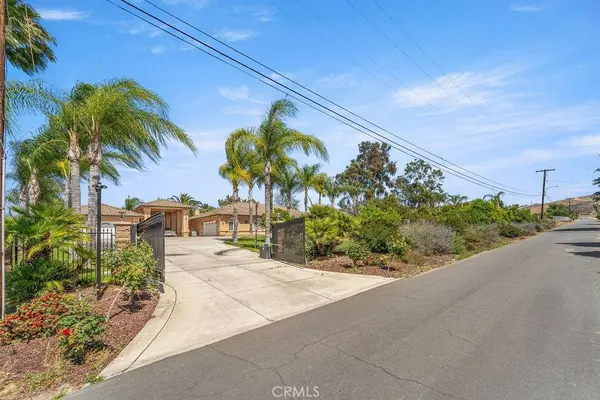 2189 Myers ST, Riverside, CA 92503