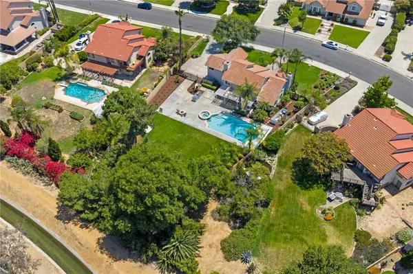 6761 De Grazia RD, Riverside, CA 92506