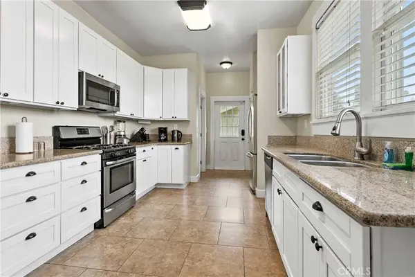 3354 Orange ST, Riverside, CA 92501