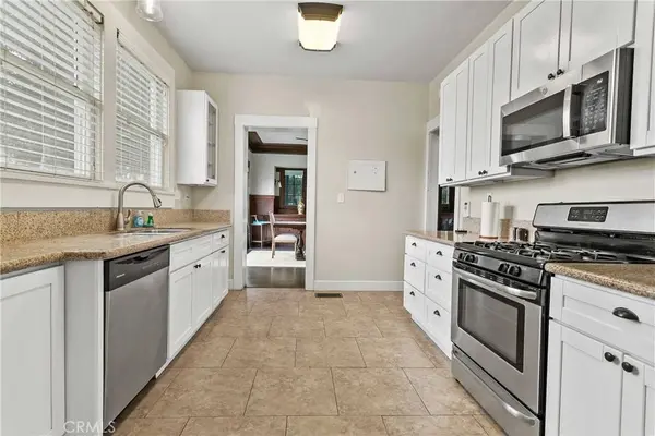 3354 Orange ST, Riverside, CA 92501
