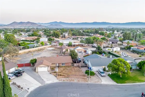 11220 Puente WAY, Jurupa Valley, CA 91752