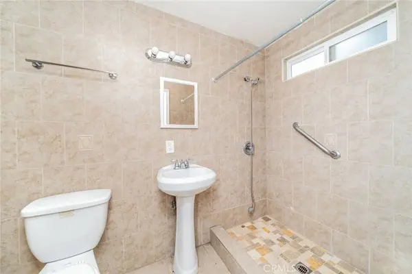11220 Puente WAY, Jurupa Valley, CA 91752