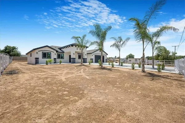 20561 Hunter, Perris, CA 92570