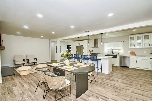 512 S Barranca ST, West Covina, CA 91791