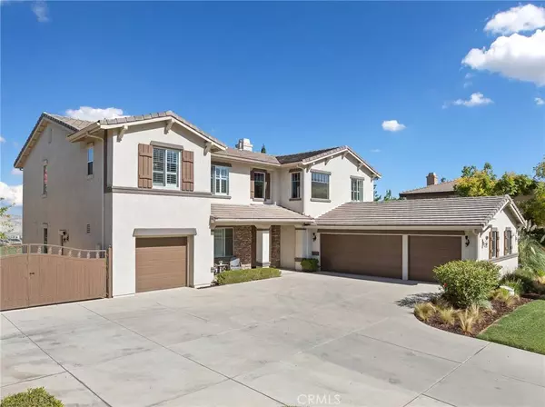1657 Via Galicia, Corona, CA 92881