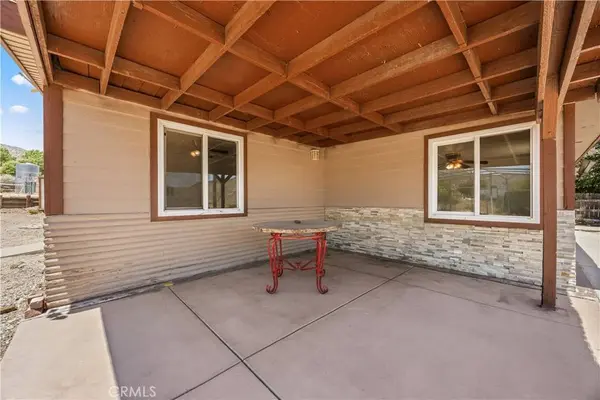 5100 Oil Well Rd, Phelan, CA 92371