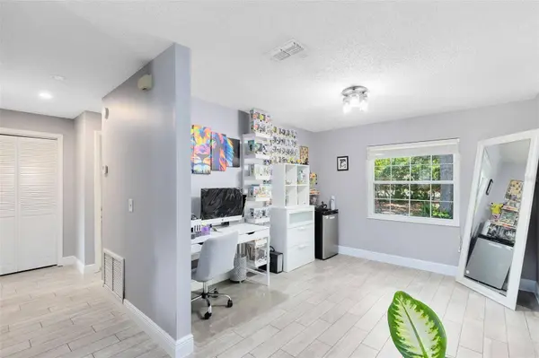 7741 PINE HOLLOW CT, Orlando, FL 32822