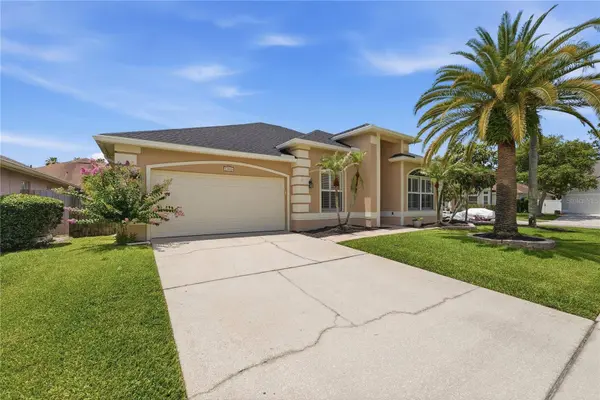 13000 CRYSTAL COVE DR, Orlando, FL 32828