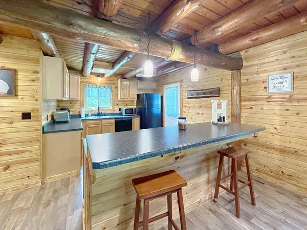 42730 Tucker Rd, Coolville, OH 45723