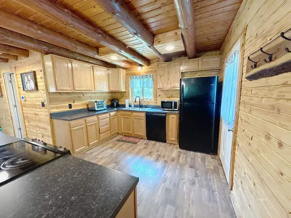 42730 Tucker Rd, Coolville, OH 45723