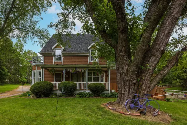 6475 Radford Rd, Athens, OH 45701